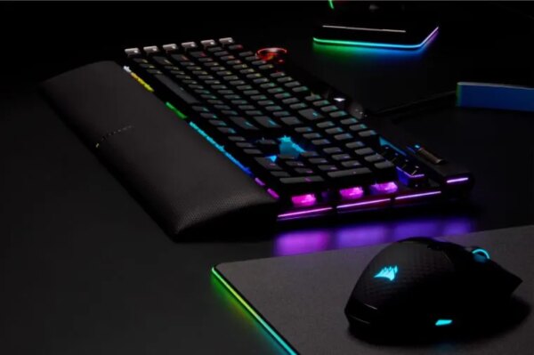 Corsair K100 RGB Mechanical Wired CHERRY MX SPEED Switch Keyboard with RGB Backlighting â€“ Black. - Image 19